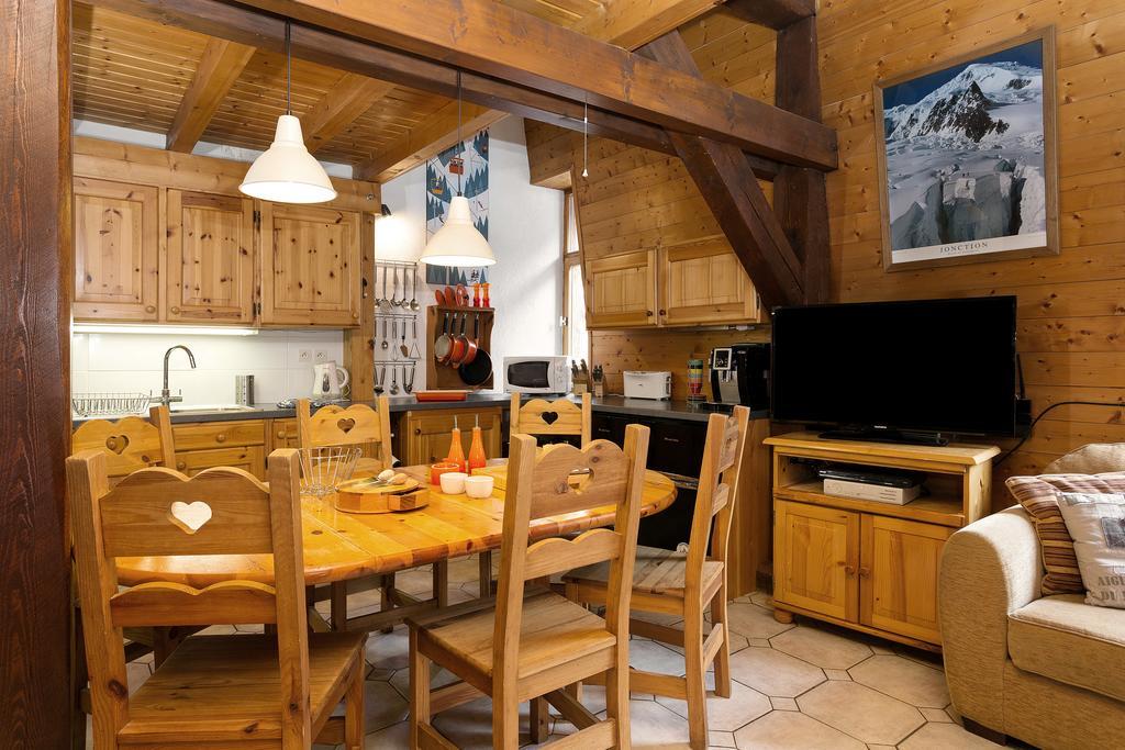 Apartment Vila 1 - Cosy Central Chamonix Loft Exterior foto